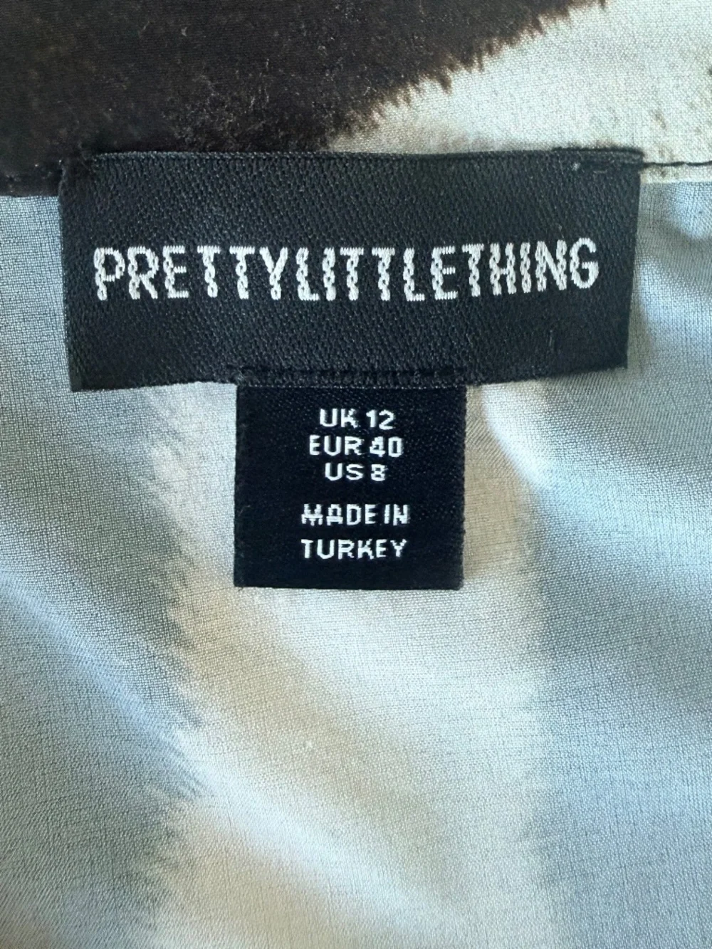 PRETTYLITTLETHING Zebra Pattern Button-up - Picture 8 of 8